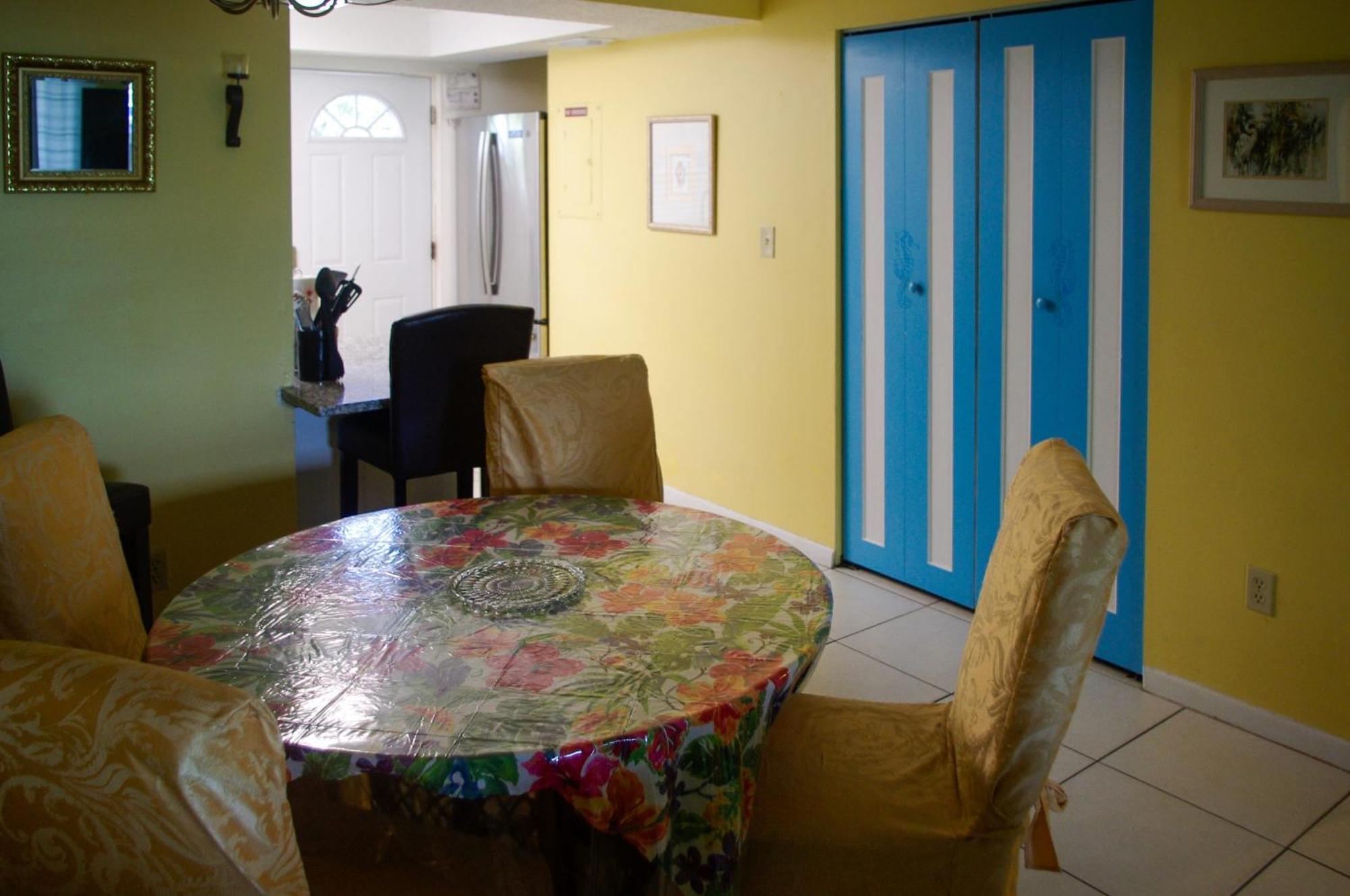 Marion Lane Suites Cocoa Beach Eksteriør billede